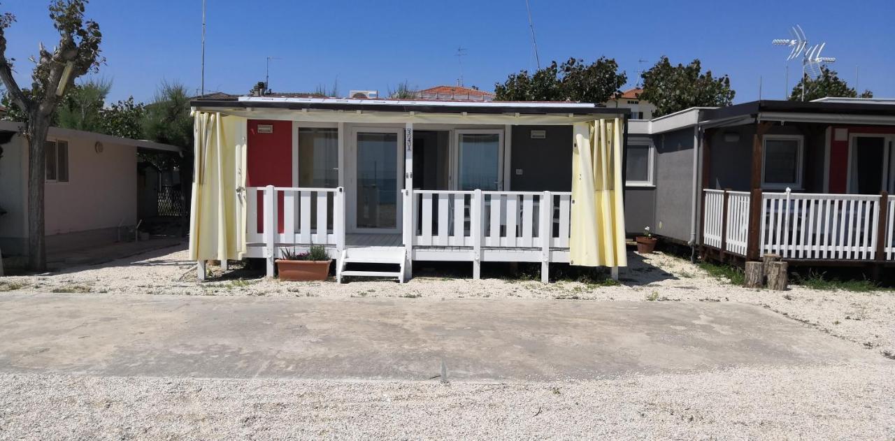 לידו די פרמו Camping Tre Archi מראה חיצוני תמונה